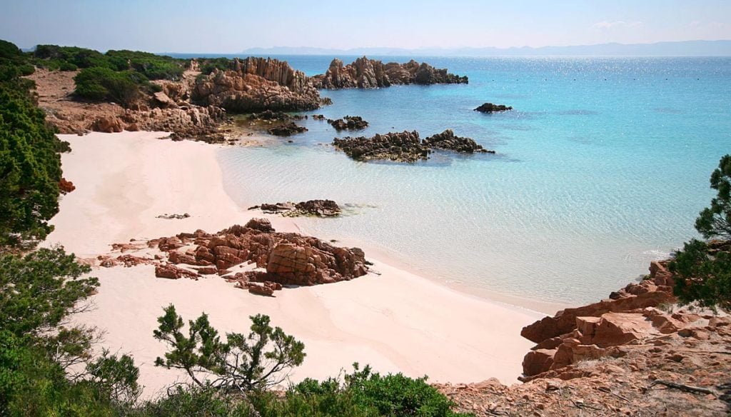 budelli spiaggia rosa