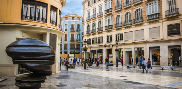 Qué ver en Málaga en un día: Próximamente Wine Gogh 24 horas 5 Wine Gogh