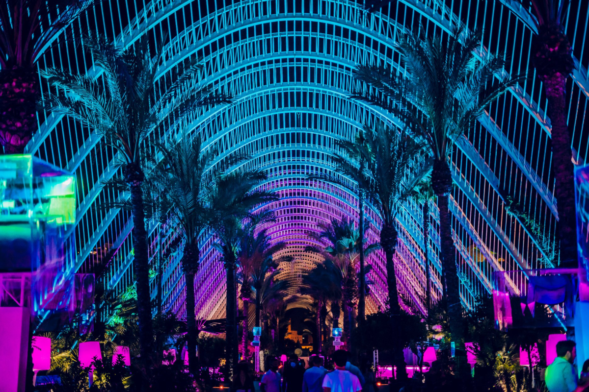 La Ciudad de las Artes y las Ciencias en Valencia - WINE GOGH