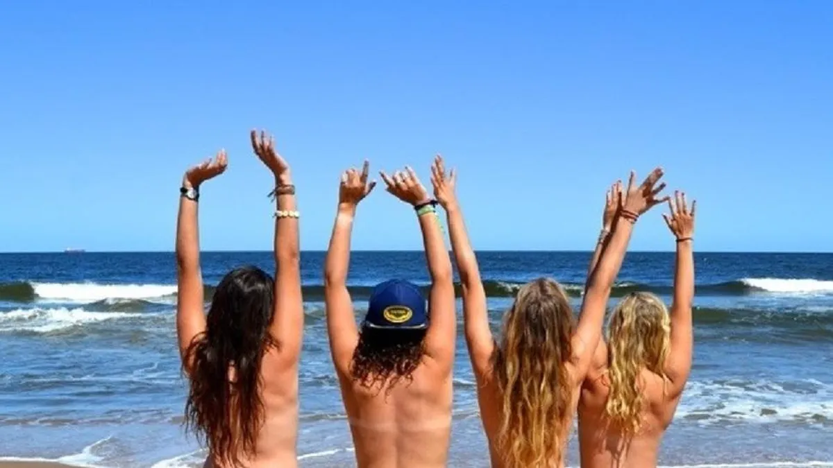 Las Mejores Playas Nudistas en Málaga: TOP 6 4 Wine Gogh