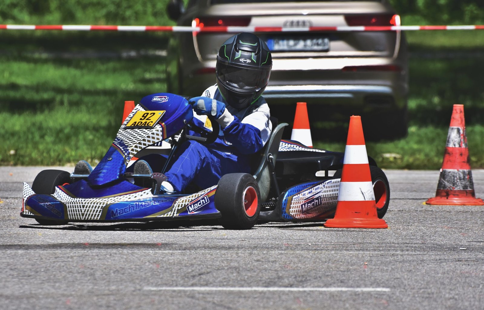 Karts Sevilla; Los Mejores Lugares para Hacer Karting en Sevilla: ¡Aventura y Diversión para Todos! Top 5 3 Wine Gogh