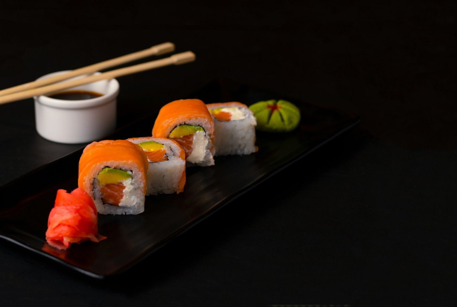 Sushi Madrid; Top Los 5 Mejores Destinos para Disfrutar de Sushi de Calidad en Madrid 3 Wine Gogh