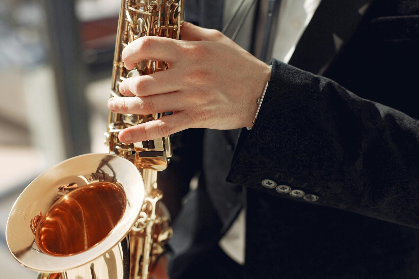Jazz Valencia; Explorando la Escena de Jazz en Valencia Top 5 Lugares Imperdibles para Disfrutar de Música en Vivo 4 Wine Gogh