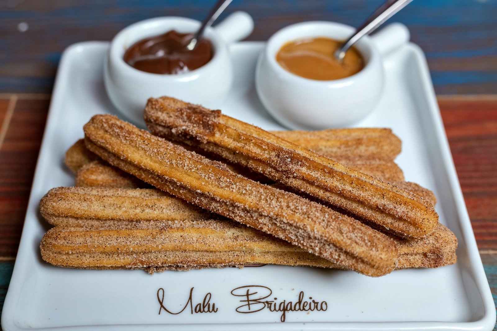 Churreria Madrid; Las Mejores Churrerías de Madrid, Disfruta de Deliciosos Churros y Chocolate Caliente Top 5 2 Wine Gogh
