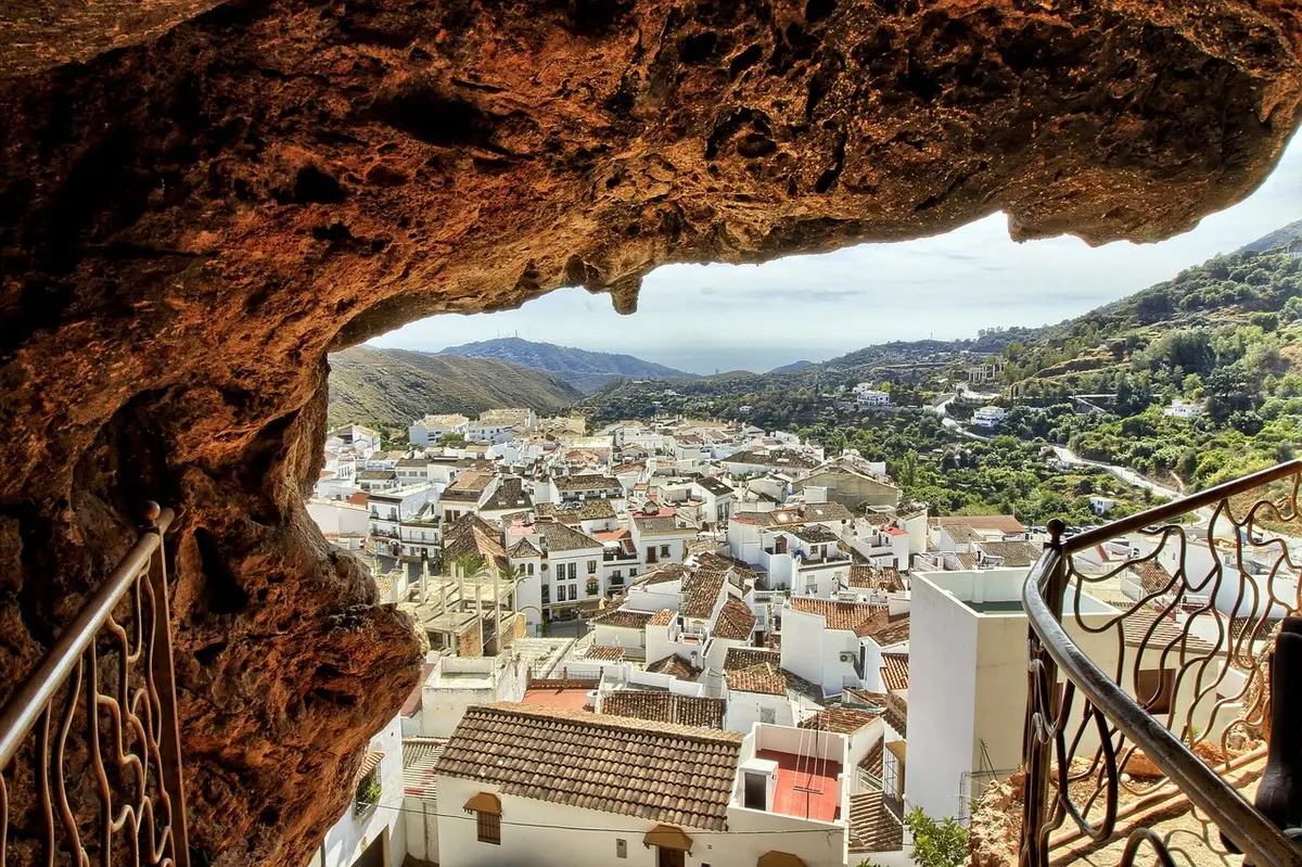 Los Pueblos Más Bonitos de Málaga: 1 Recorrido Imperdible 3 Wine Gogh