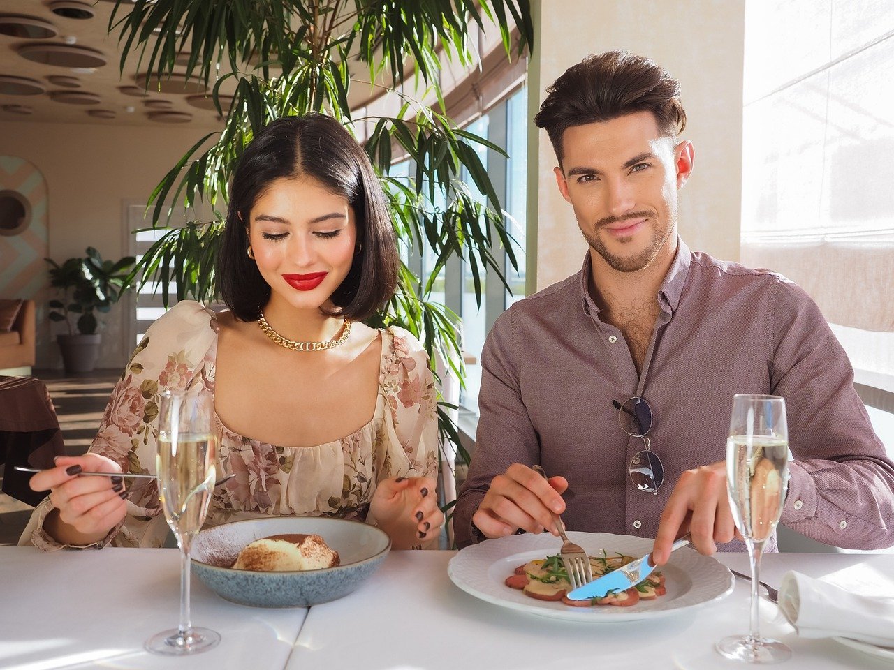 Que hacer en Sevilla en San Valentín; 5 Planes Románticos e Inolvidables para San Valentín en Sevilla 2 wine 7522280 1280