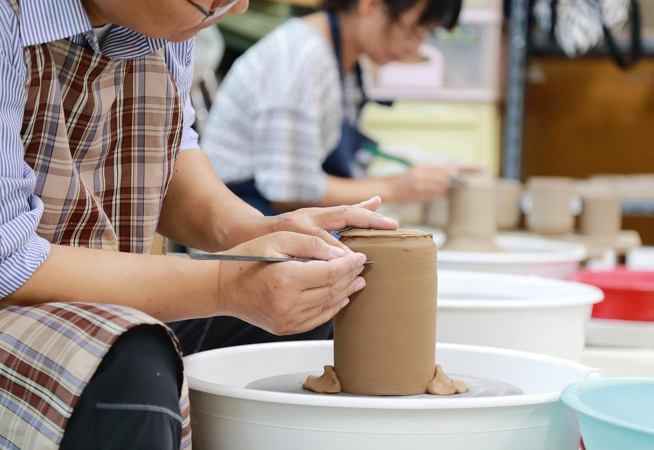 Domingo en Sevilla; 5 Planes Irresistibles para Disfrutar un Domingo Inolvidable en Sevilla 3 crafts 5276736 1280