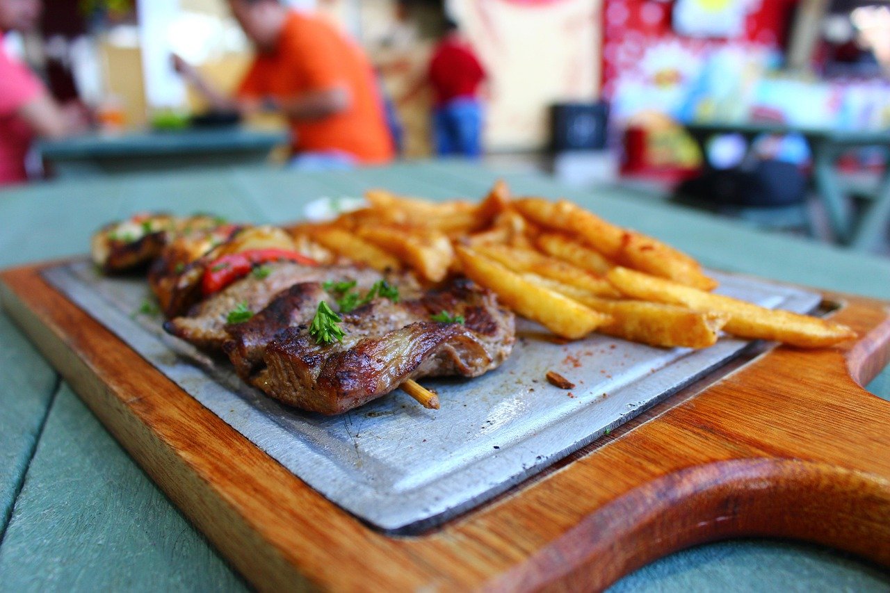 Almuerzo con amigos en Valencia; 5 Exquisitos Lugares para un Almuerzo Inolvidable con Amigos en Valencia 3 food 2456100 1280
