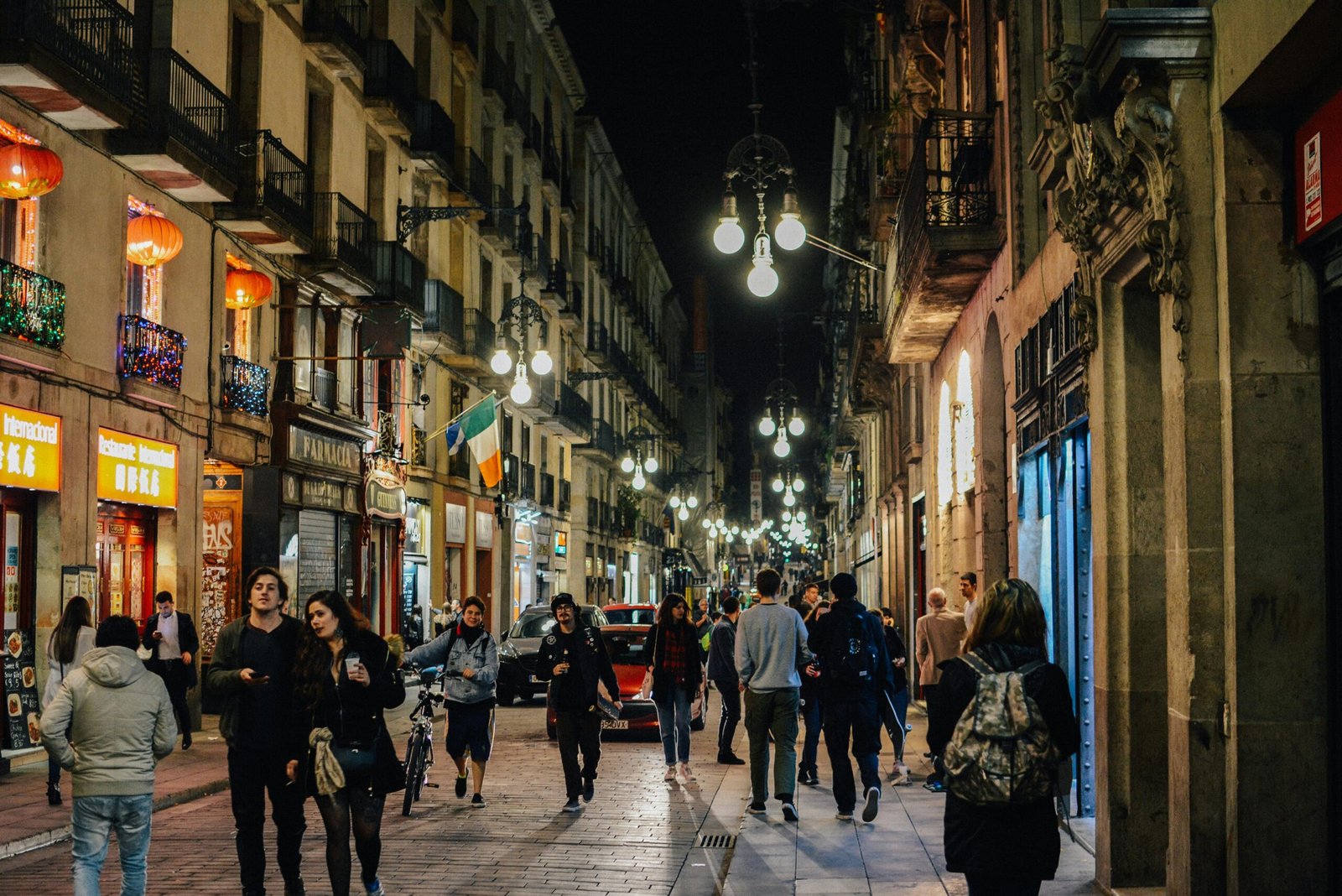 La magia del vino y arte Barcelona: 7 Aventuras Creativas en Barcelona para Crear, Pintar, Brindar y Repetir 5 Winegogh