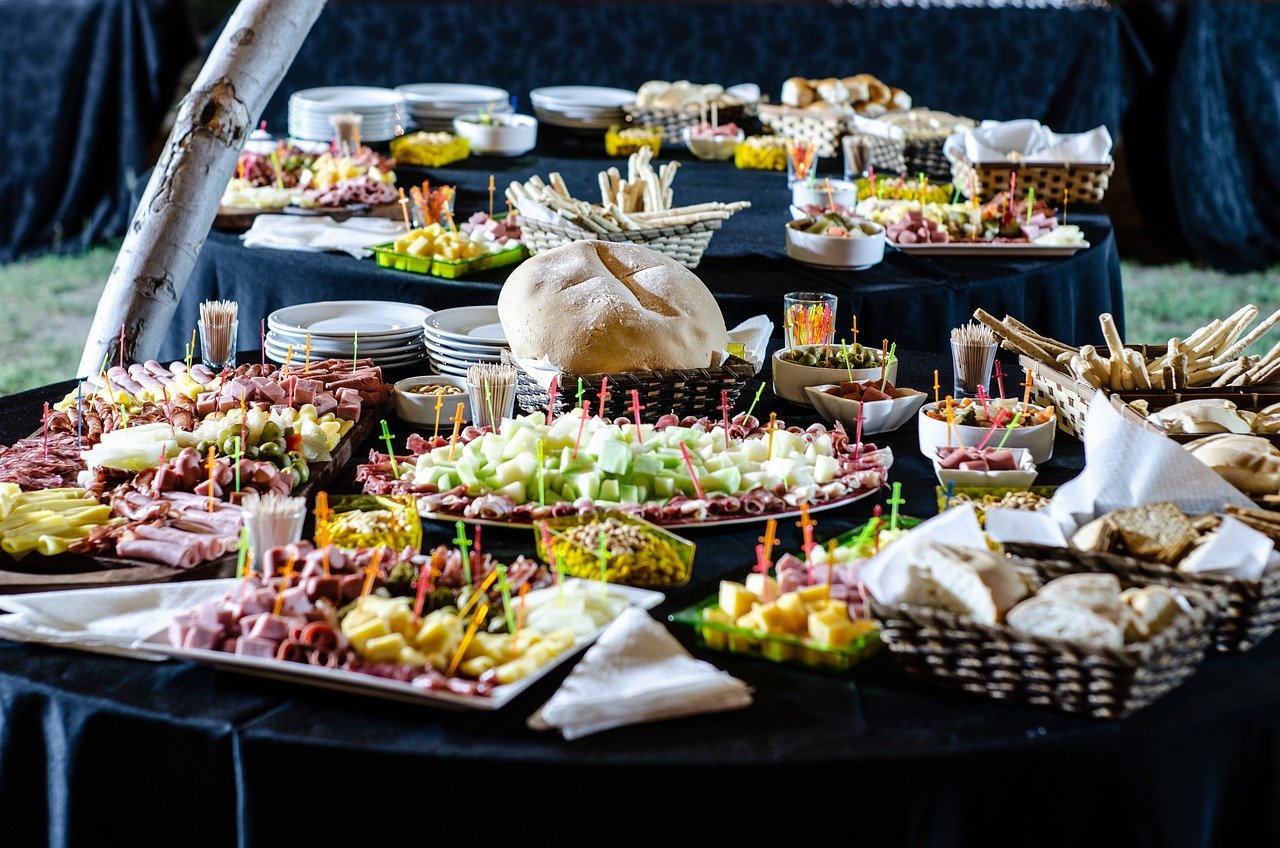 Restaurantes bonitos en Sevilla; 5 Restaurantes Espectaculares en Sevilla que Te Harán Vivir una Experiencia Inolvidable 4 stiff 4930268 1280