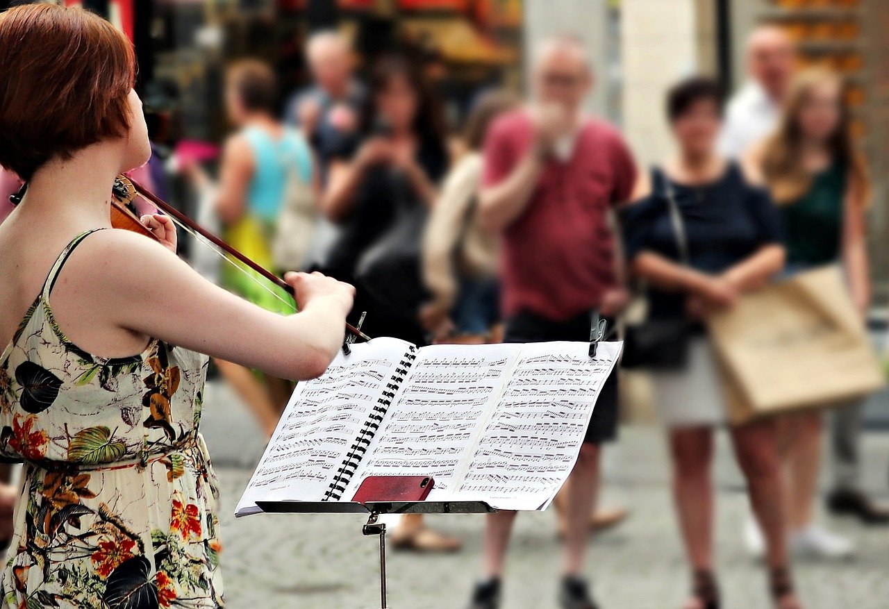 street music 4335710 1280 1