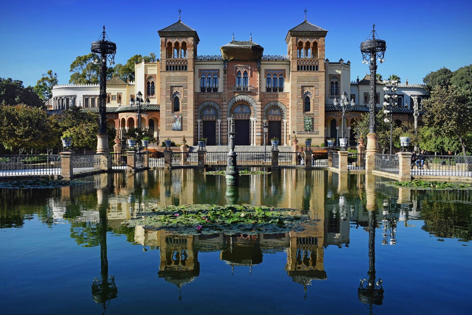 Donde celebrar en Sevilla: 5 Ideas Sorprendentes para Celebrar a lo Grande en Sevilla 5 Winegogh