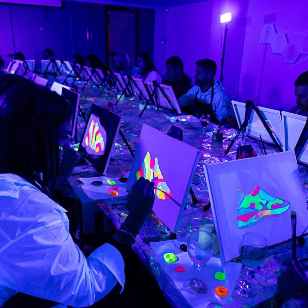 Primavera Sound Barcelona 2025; 1 Fascinante tu Visita con Arte, Vino y Creatividad en Wine Gogh 31 Primavera Sound Barcelona 2025;