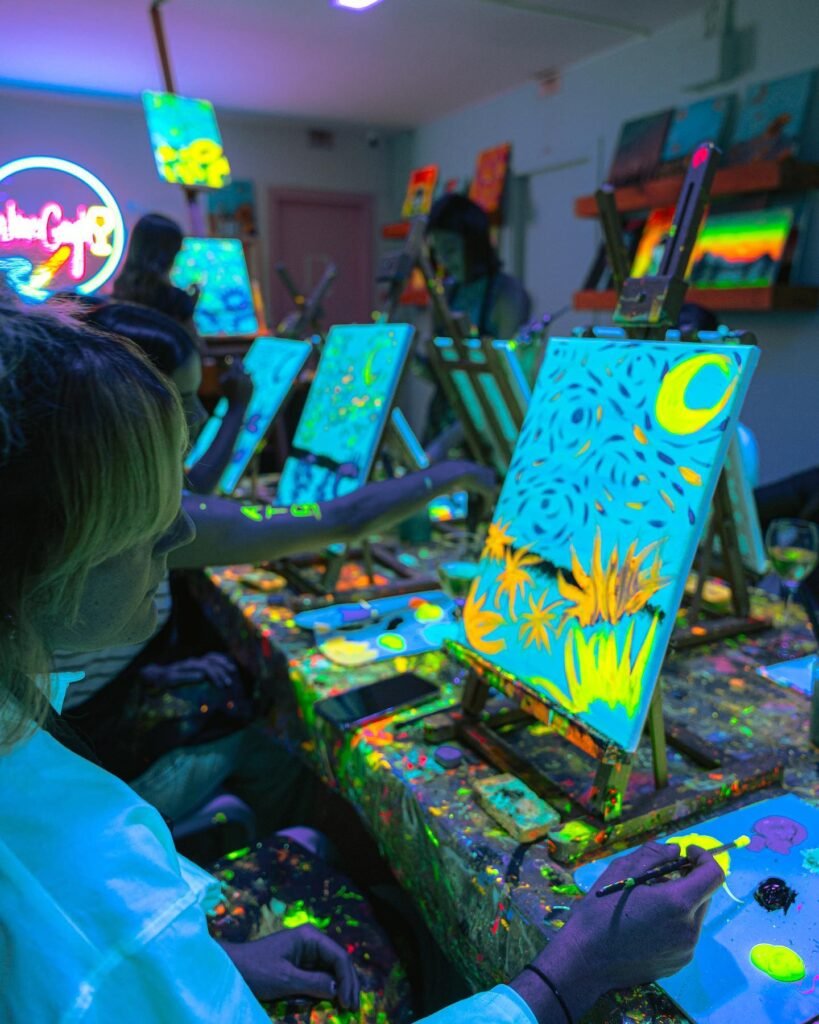 Arte Familiar en Madrid; 2 Arte Familiar en Madrid para Crear, Conectar y Disfrutar con Wine Gogh 21 Arte Familiar en Madrid;