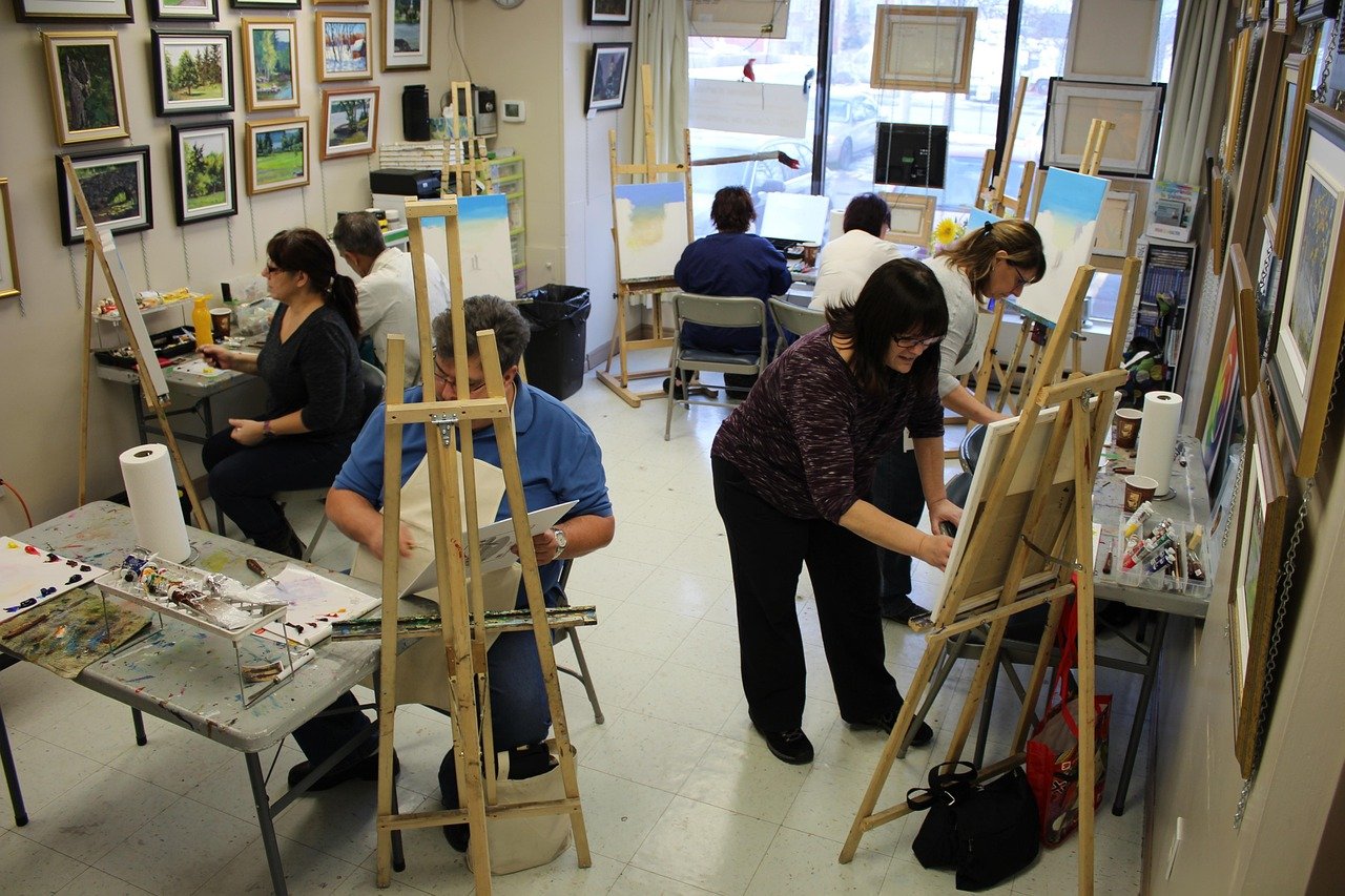 Clases de pintura Sevilla: 5 Clases de Pintura Inspiradoras que Puedes Disfrutar en Sevilla 3 Winegogh