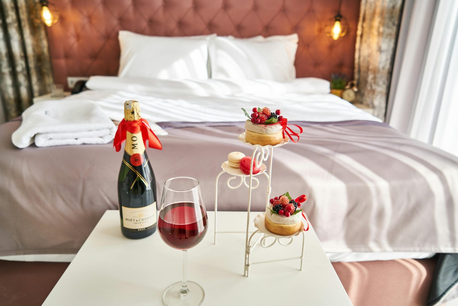 Hotel Cerca de Mi en Málaga: Encuentra el Mejor Alojamiento para 1 Estancia 2 Wine Gogh
