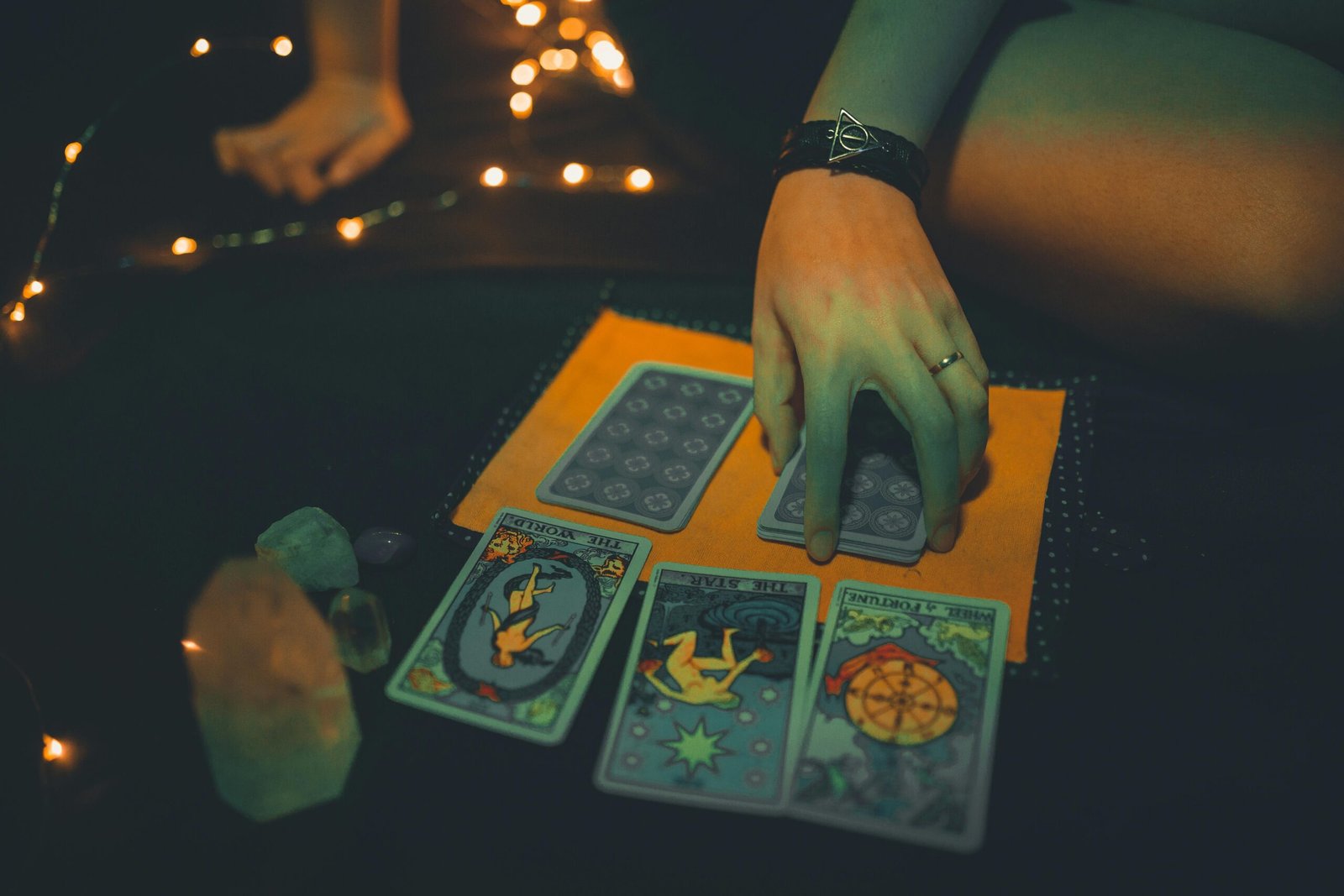 Taller de Tarot en Madrid: Descubre 1 Arte de la Adivinación y el Autoconocimiento 1 Taller de tarot en madrid