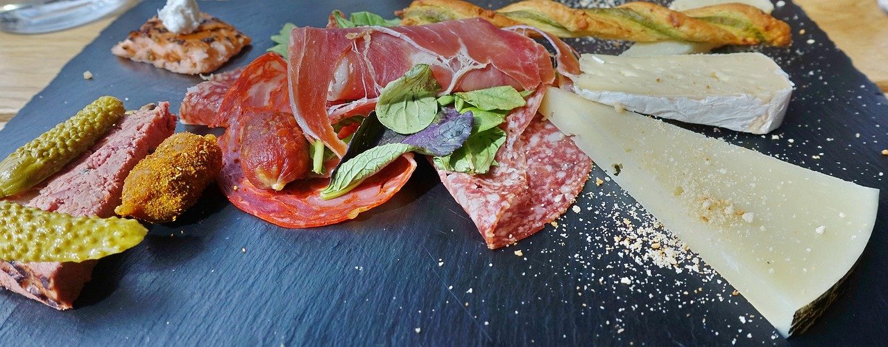 Bar Tapas: Descubre 5 Bares de Tapas Inolvidables en Sevilla 3 Winegogh