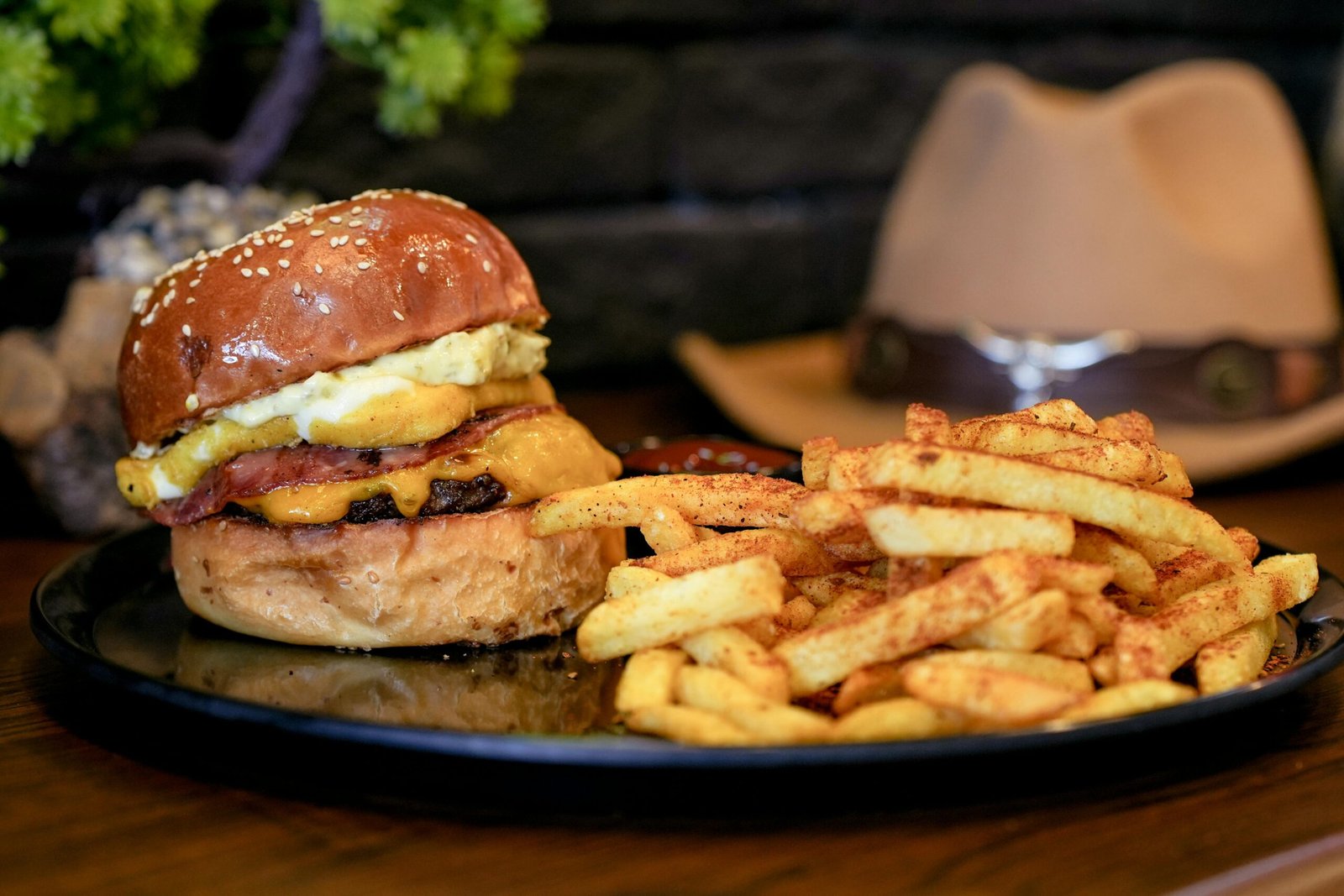 dónde comer cerca de mí en madrid