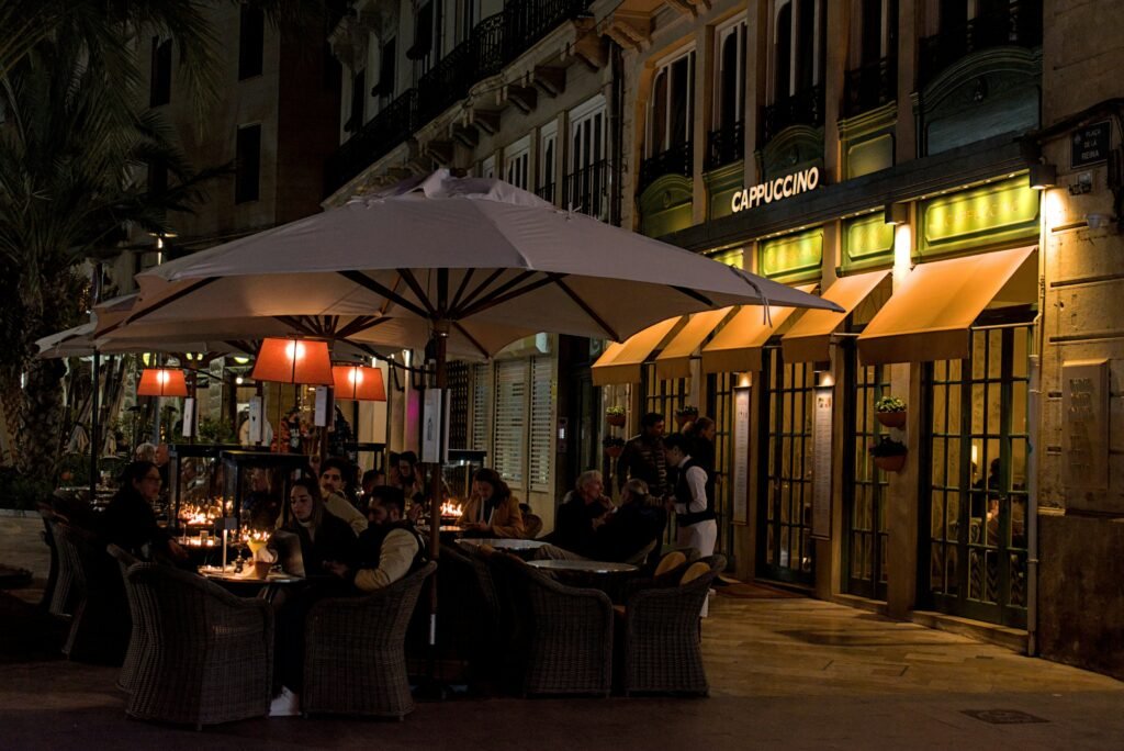 alejandro hikari BiJWfjWVv0A unsplash