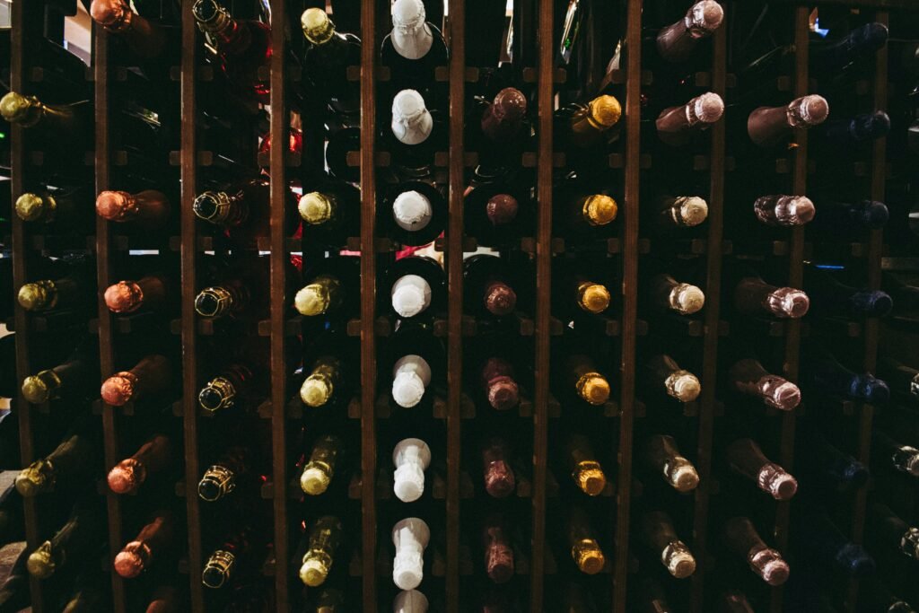 Bodegas con exposiciones de arte en España: cuando el vino se encuentra con 1 creatividad 61 Beneficios de combinar arte y vino
