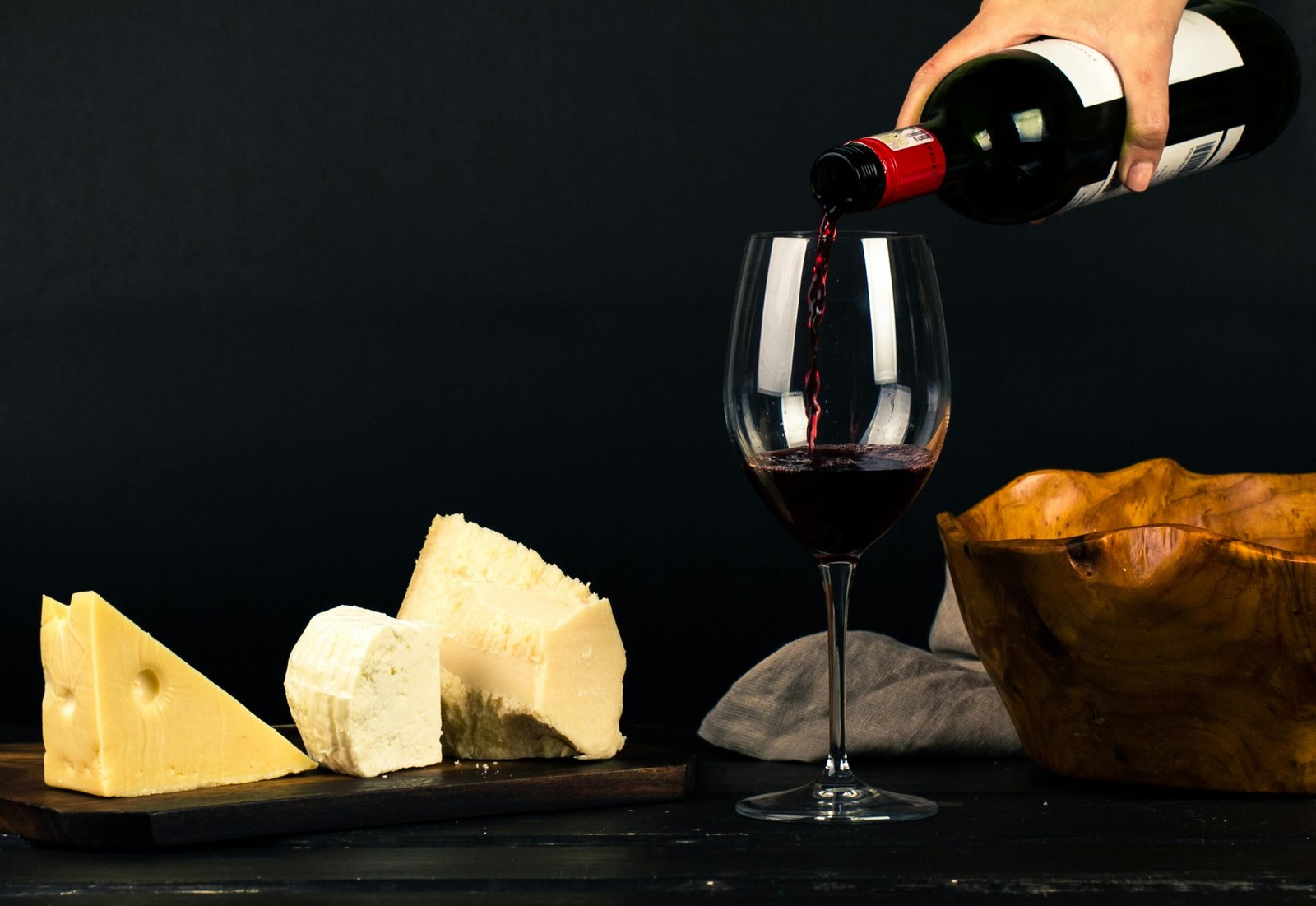 Maridaje de vinos: 5 secretos irresistibles para transformar cualquier comida 6 pexels craytive 1545529 scaled