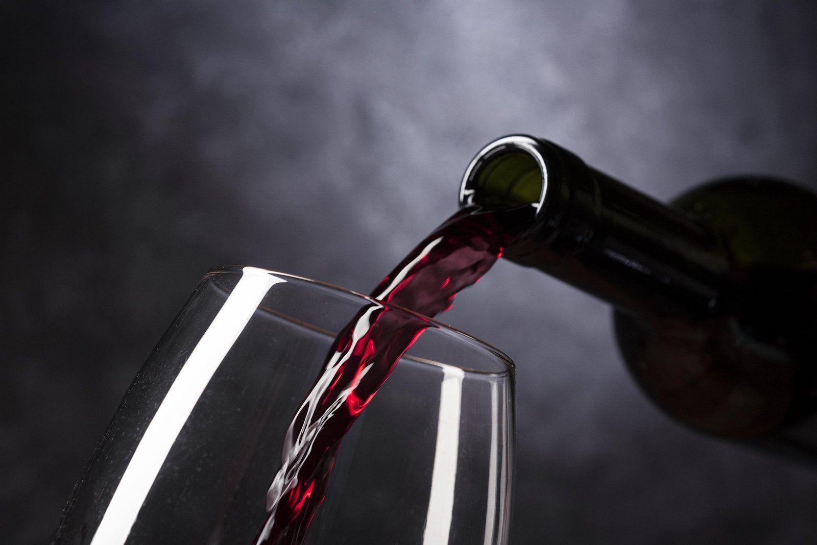 Maridaje de vinos: 5 secretos irresistibles para transformar cualquier comida 2 maridaje de vinos